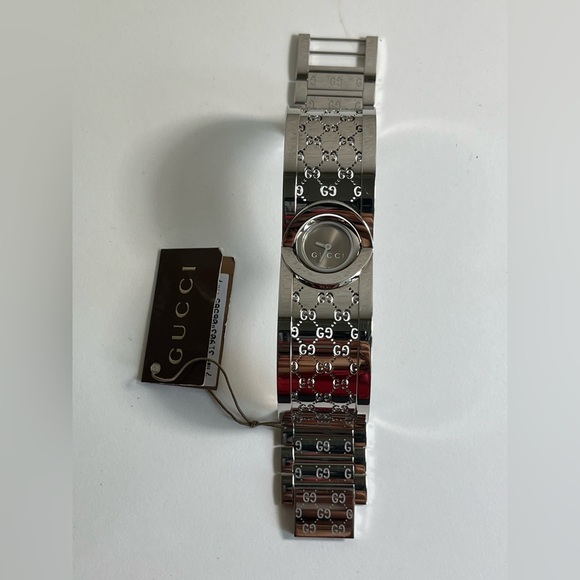 GUCCI TWIRL Stainless Steel YA 112502 - Picture 3 of 17